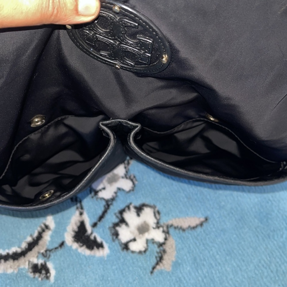 Tory Burch diaper bag - Picture 12 of 16